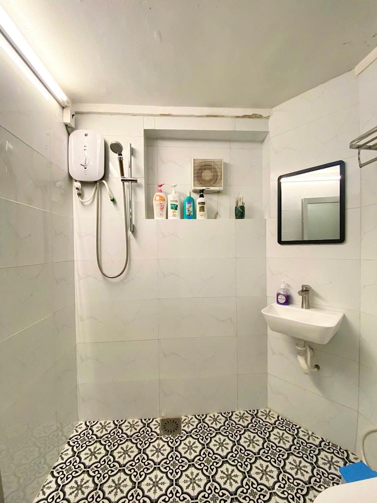 Apartment Cozy Duplex In The Heart Of Hcmc