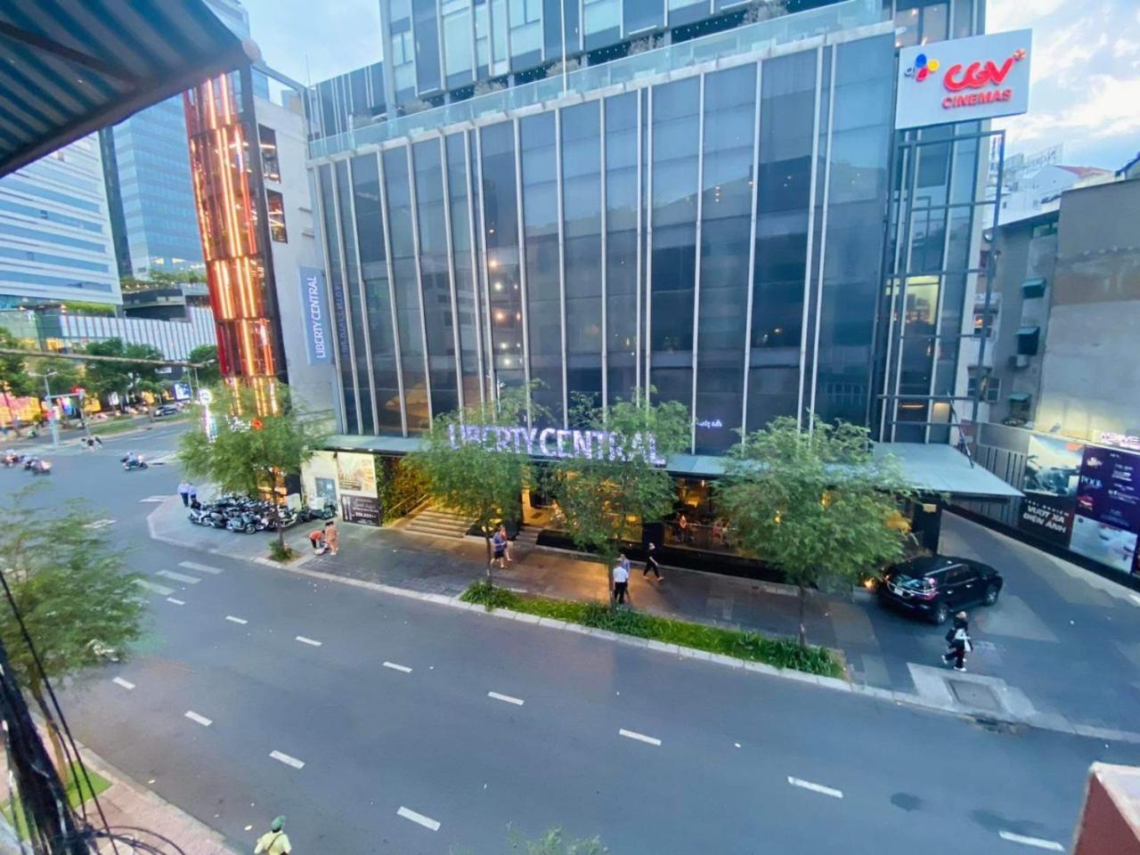 Căn hộ Cozy Duplex In The Heart Of Hcmc *